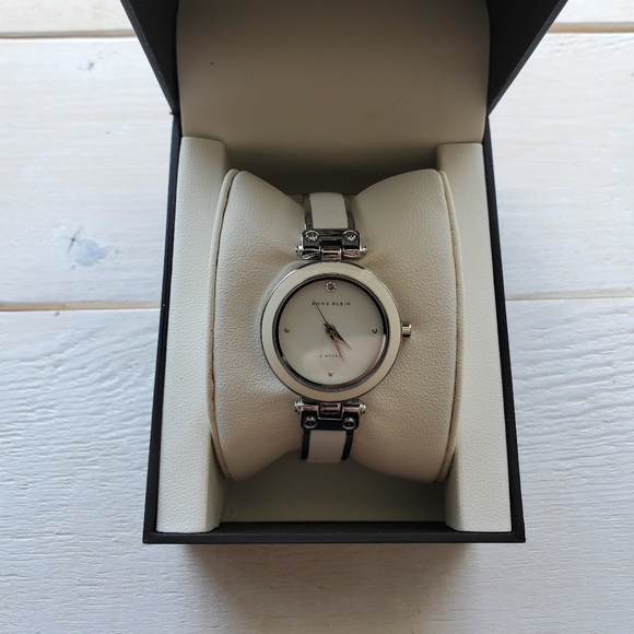 Anne Klein Women's Diamond-Accented Bangle Watch - Picture 3 of 6